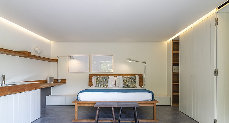 Room Photo