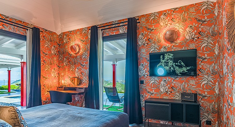 Room Photo