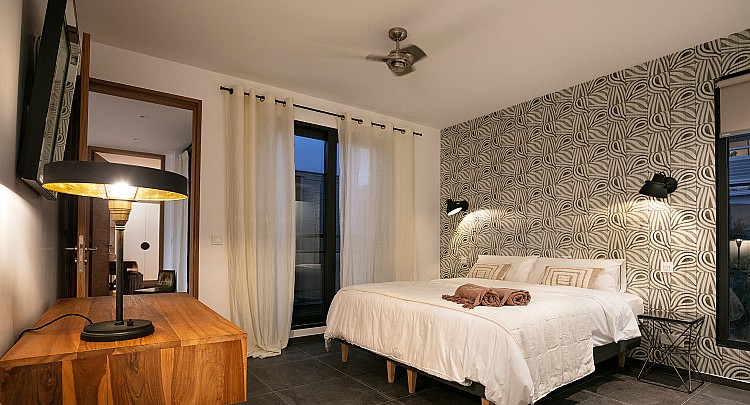 Room Photo