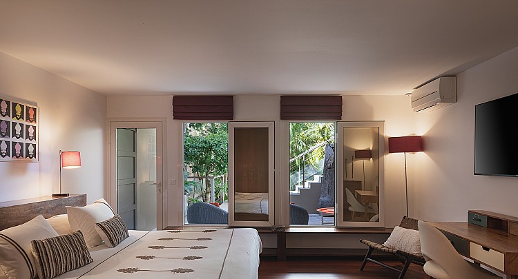 Room Photo