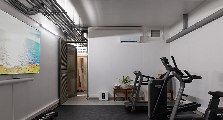 Room Photo